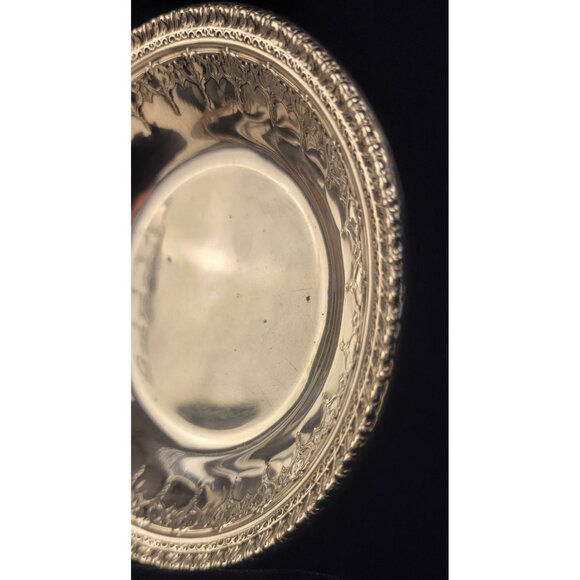 Vintage Reed and Barton Silverplate Dish - Picture 7 of 14